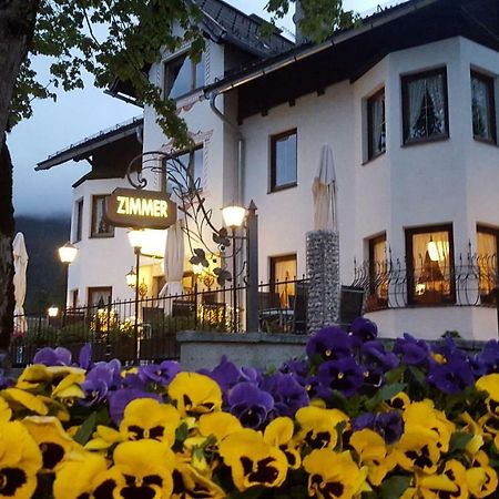 Hotel Gasthof Gaistal ลอยทัช ภายนอก รูปภาพ